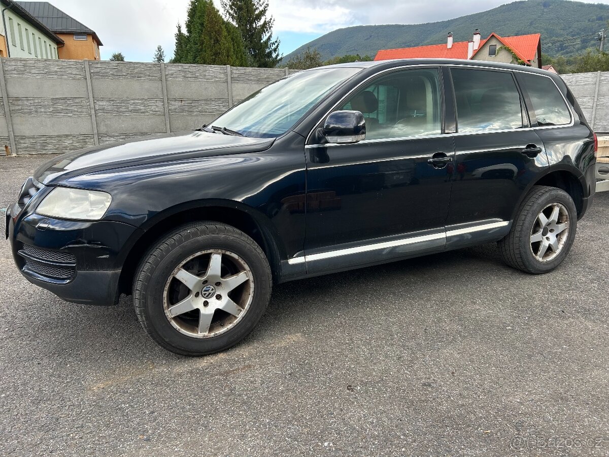 VW Touareg 4.2 V8 - díly - 4
