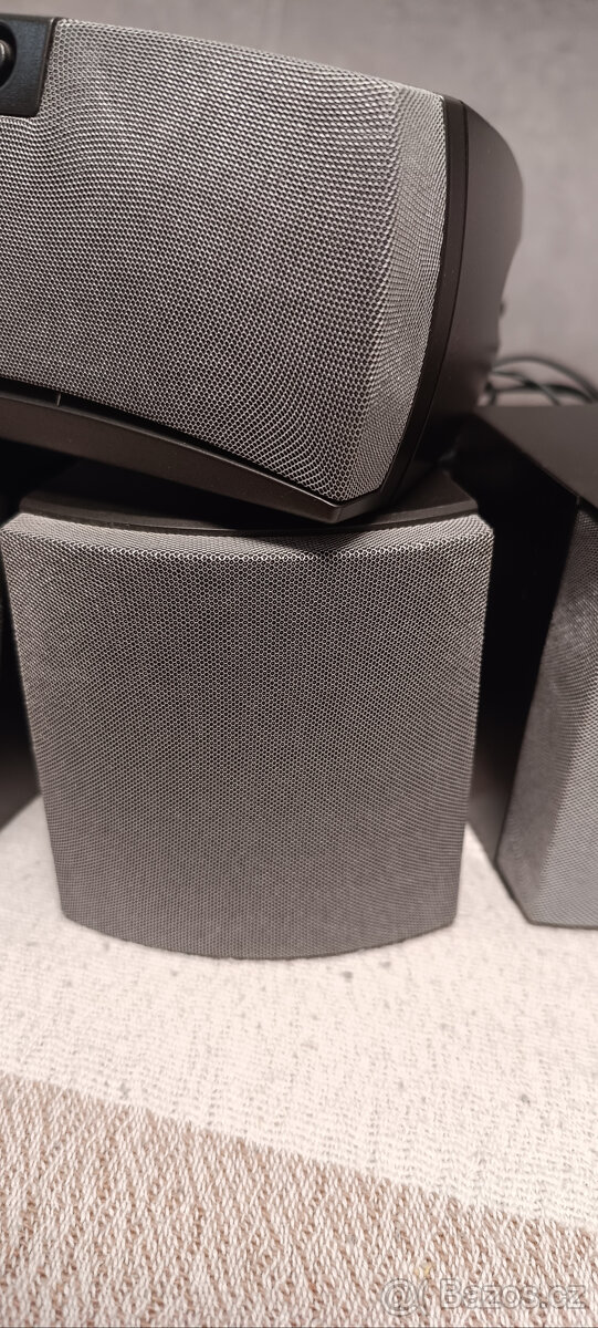 Reproduktory pro domácí kino - 4