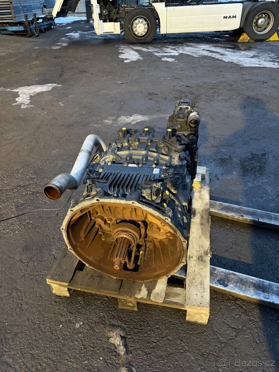 Prodam aut.prevodovka ZF ASTRONIC 12 AS 2131 TD - 4