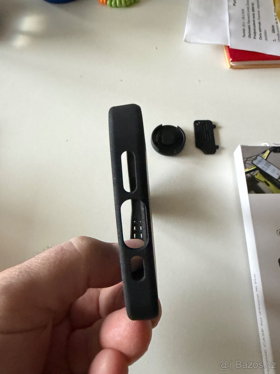 obal SP Connect iPhone 16 PRO, nový - 4