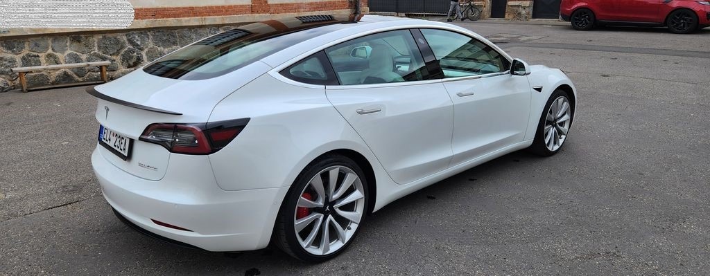 Tesla Model 3, PERFOMANCE 4x4 —AWD-43 TIS-95,7% SOH - 4