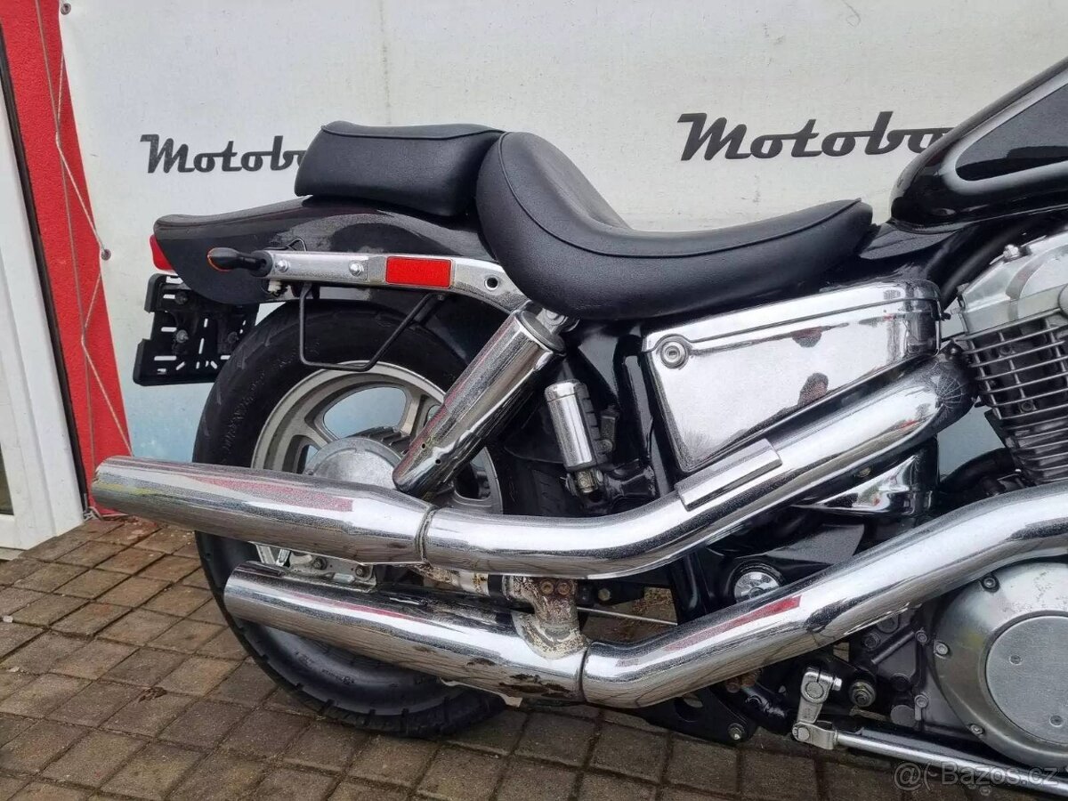 Honda VT 1100 C Shadow 1995 - 4