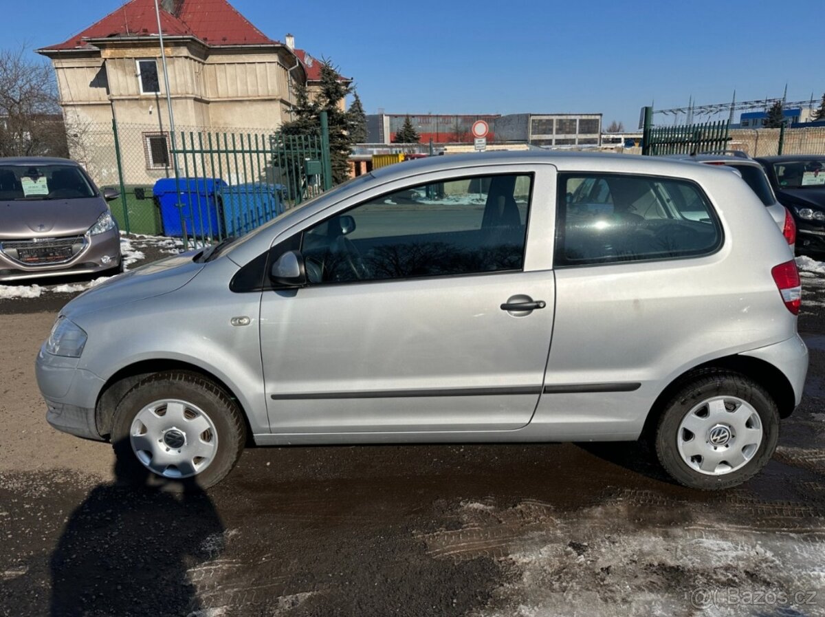 Nabízím Volkswagen Fox 1.2 40kw - 4