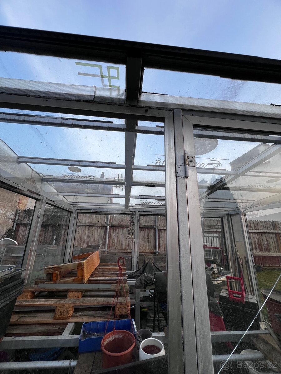 Skleník - 4