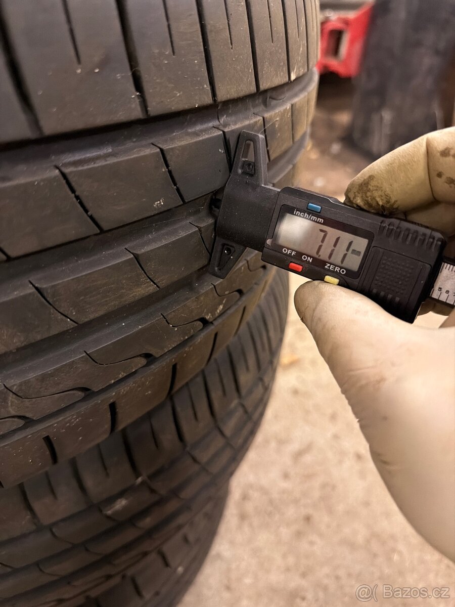 Pneu letní 225/50 R17 - 4