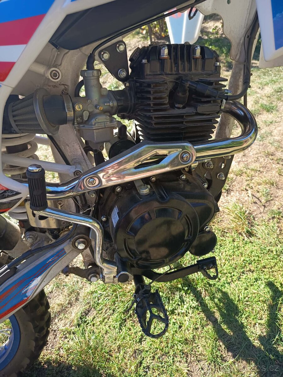 Motocykl BXF 150 - 4