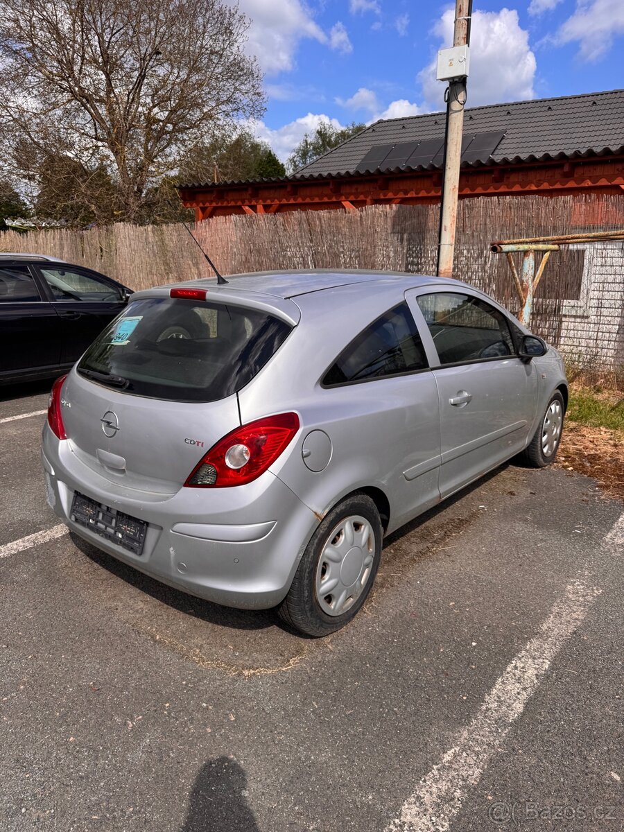 Opel Corsa 1.5 cdti - 4