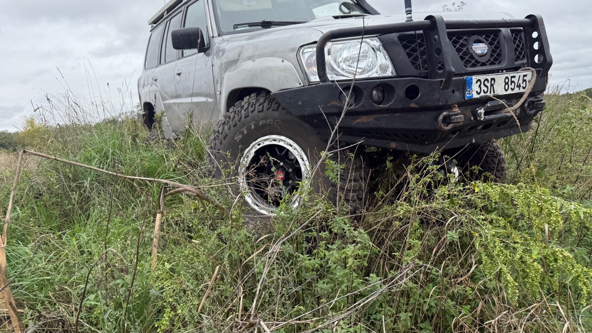 alu beadlock a pneu discover str pro 40x13.5r17