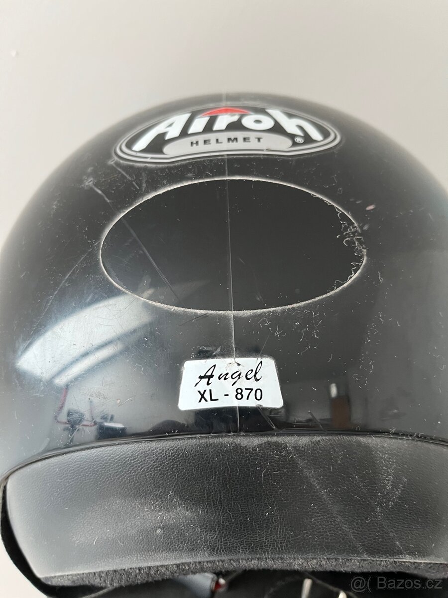 Helma přilba - 4