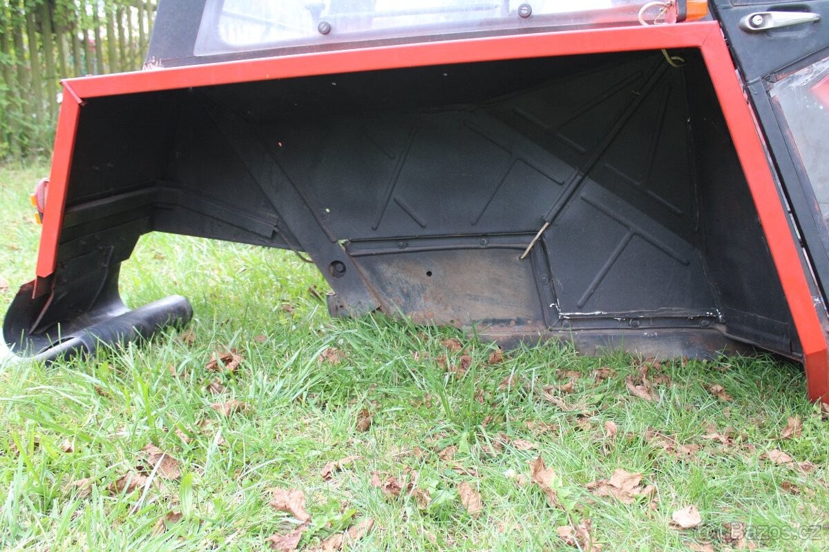 Zetor crystal 8111 8145 kabina pěkný stav - 4