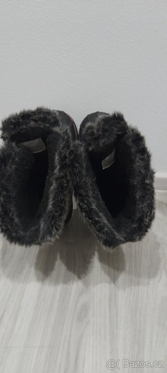 dívčí sněhule vel. 31 - 4