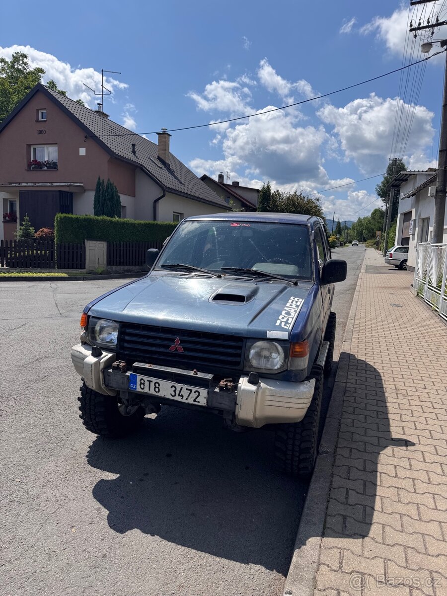 Mitsubishi Pajero 2 2.5 TDI, r. 1993 - 4