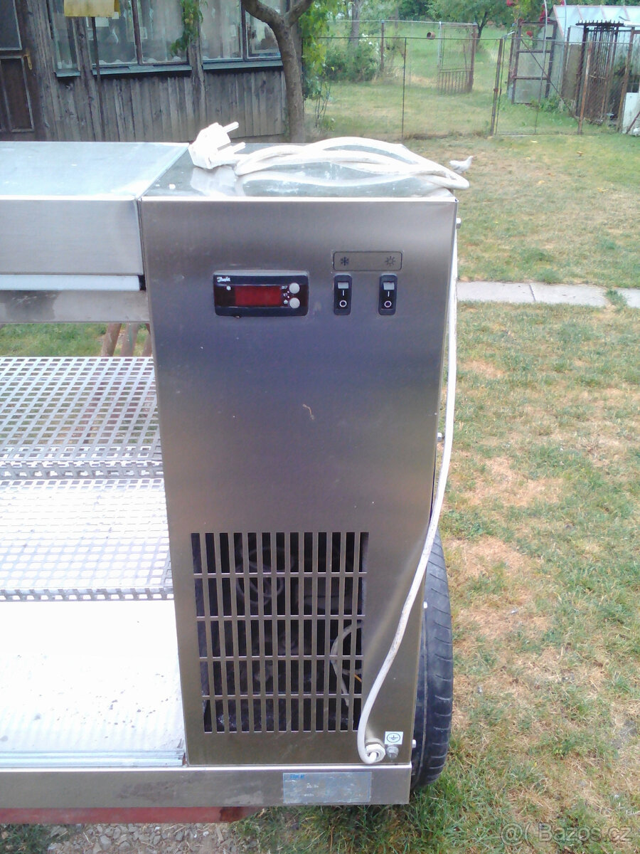 chladicí vitrína - 4