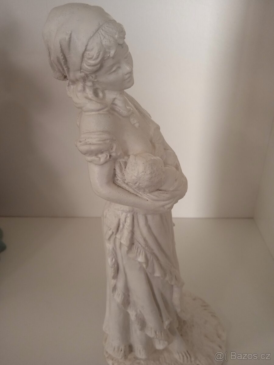 SOŠKA KOJÍCÍ ŽENA - 4