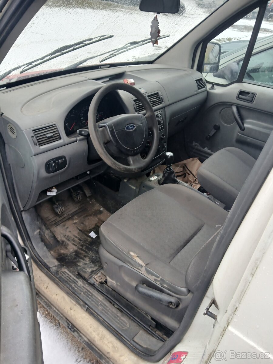 Ford Transit Connect - 4