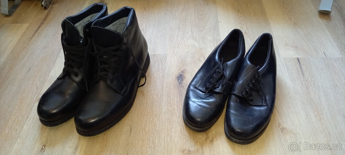 uniformy Hradní stráže - 4