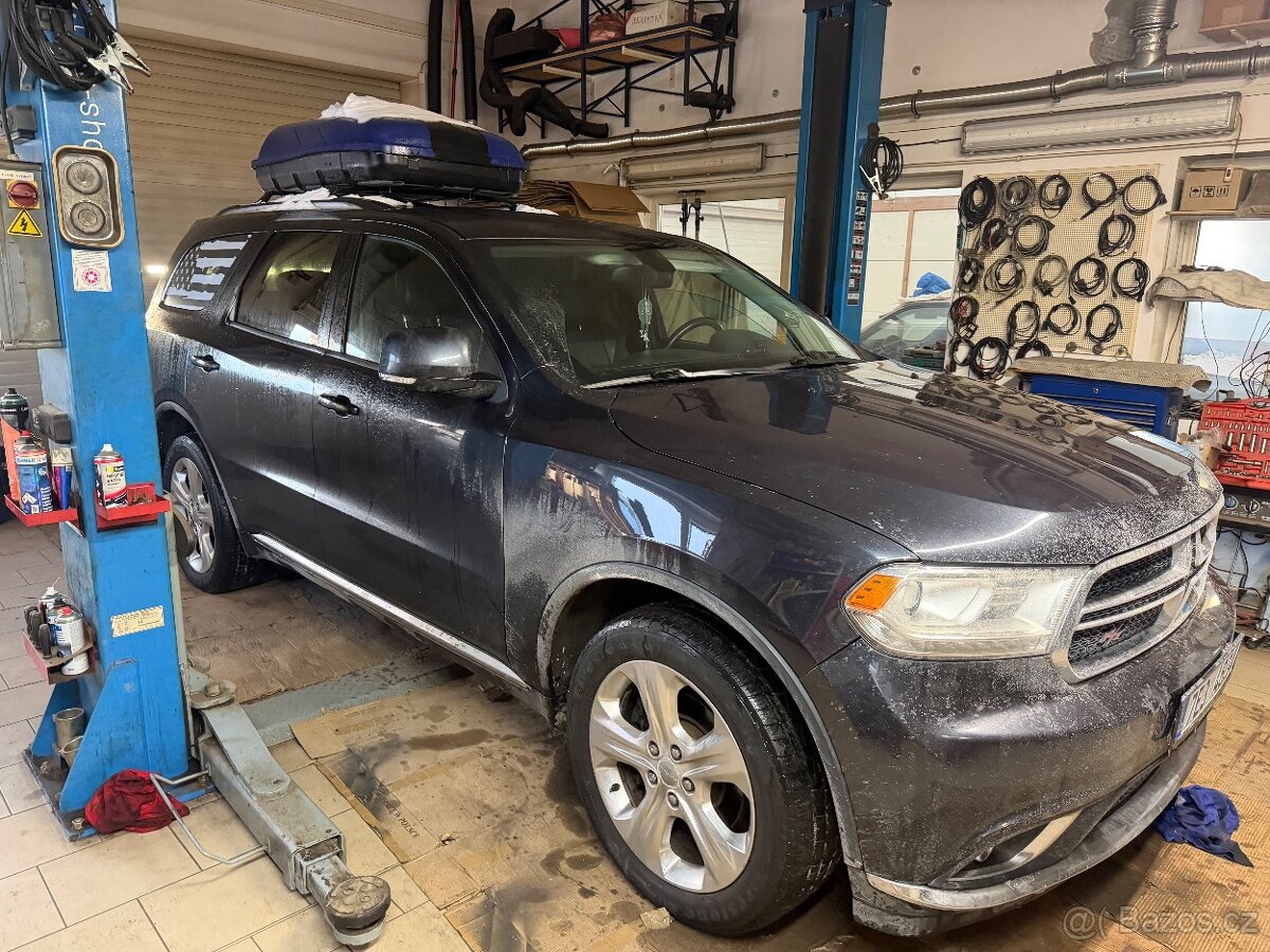 Dodge durango 5.7 hemi 268kw - 4