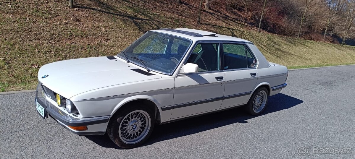 BMW E28 524td - 4