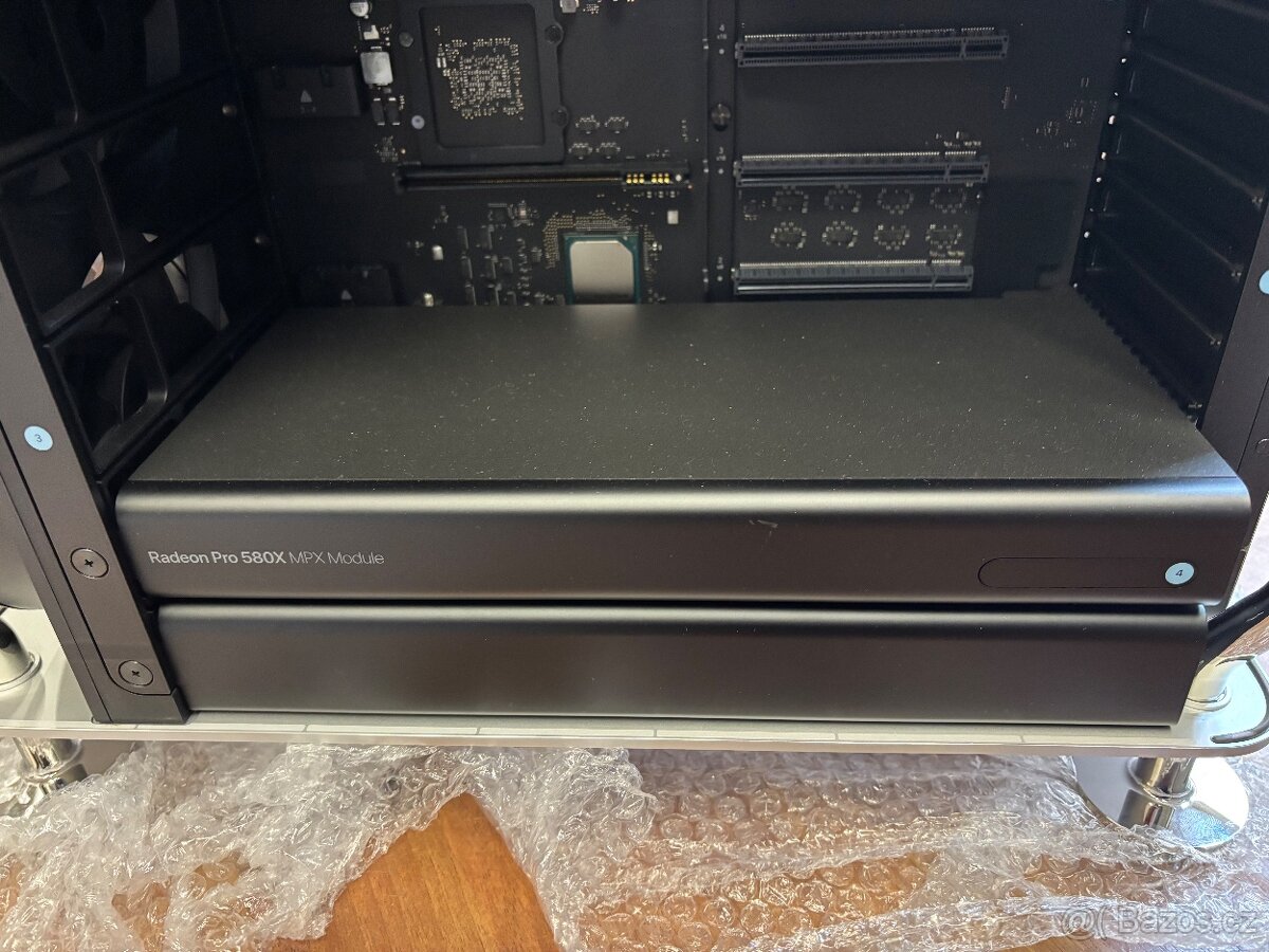 NEJ Mac Pro Xeon 3,5GHz 8jádro SSD FLash ZÁRUKA až 384ram - 4