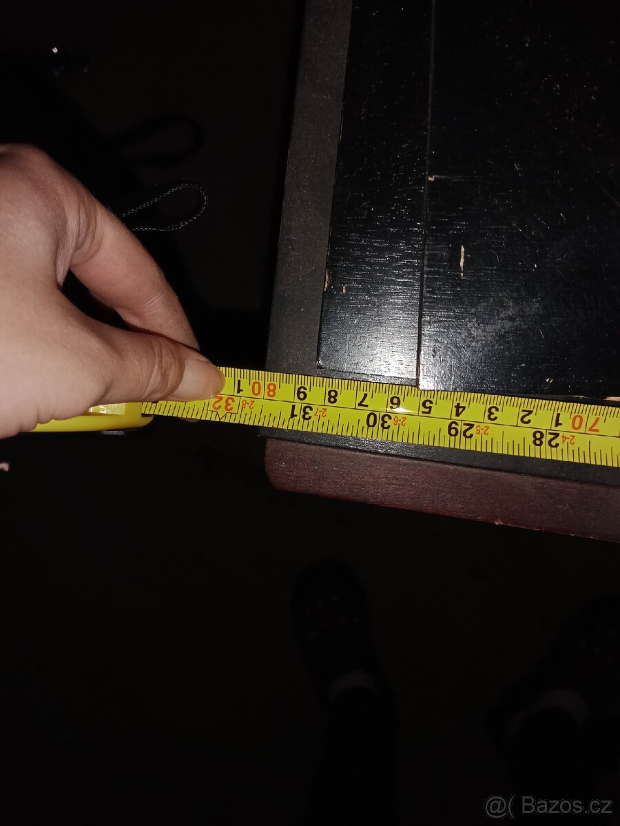 Prosklená skříň - 4