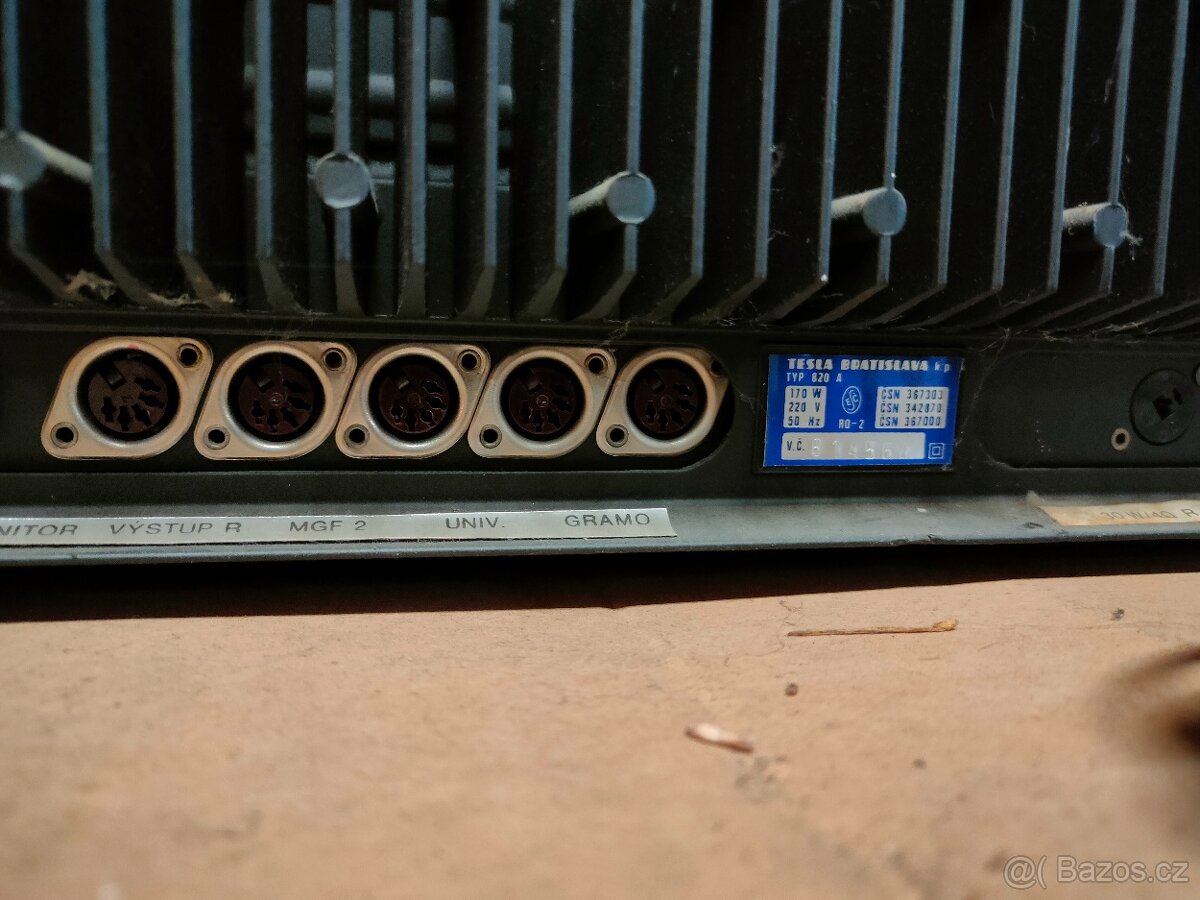 TESLA 820 A - 4