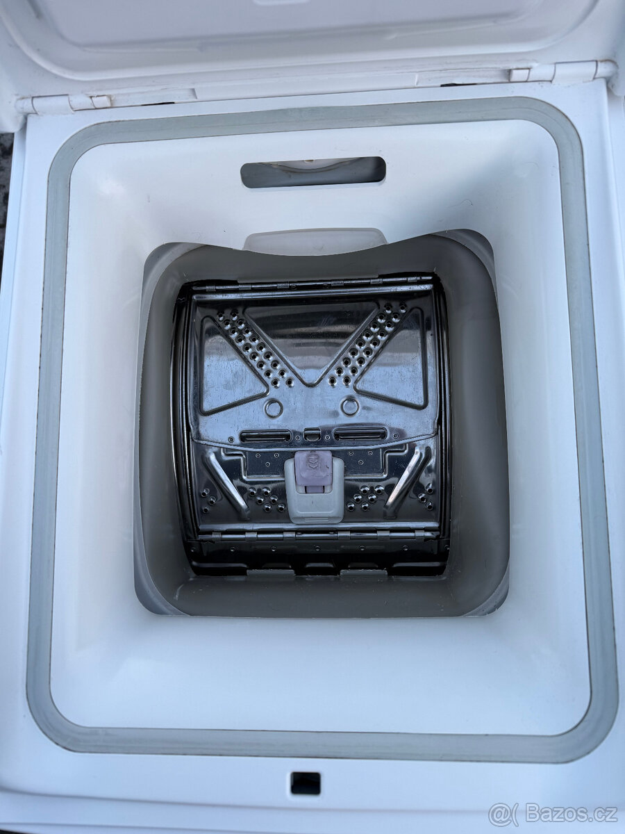 Pračka Whirlpool DT 350 na 5kg prádla - pěkná - 4