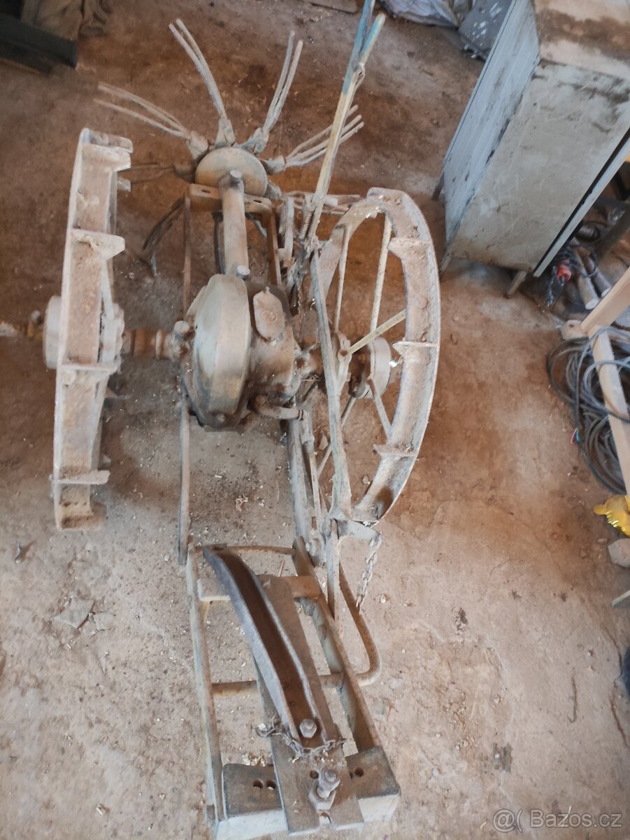 Vyorávač brambor - čert - 4