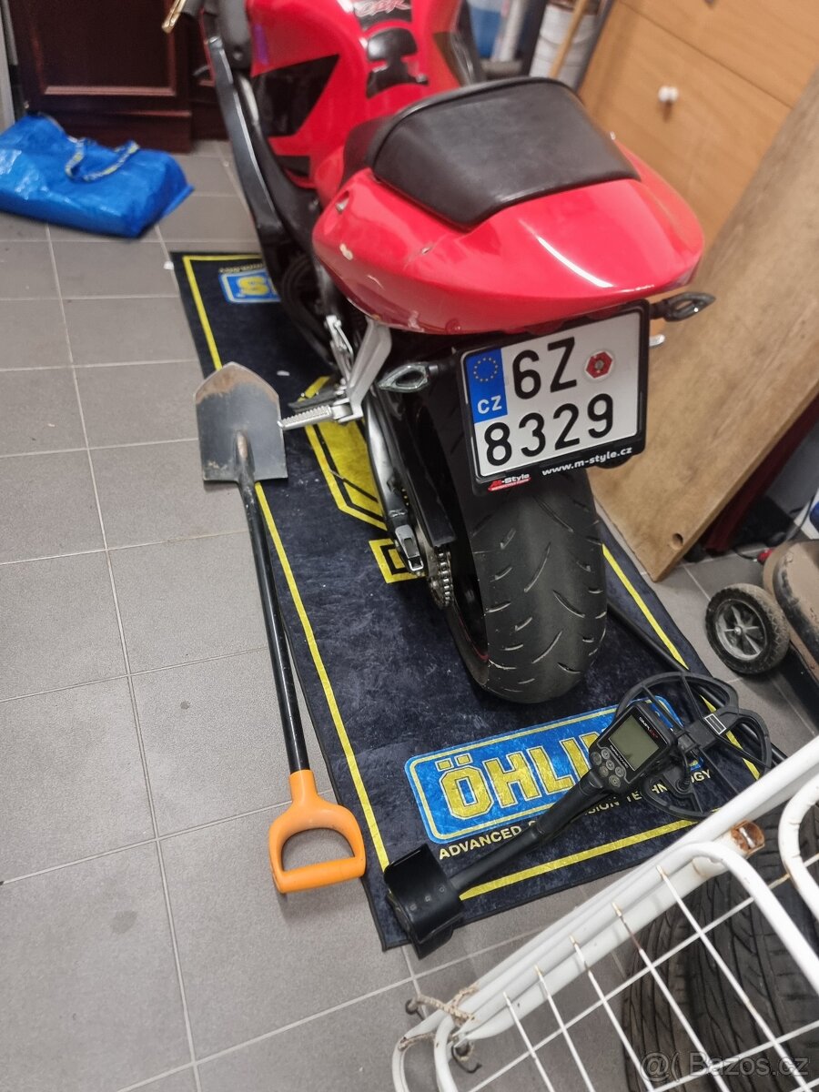 Honda cbr 600f sport - 4