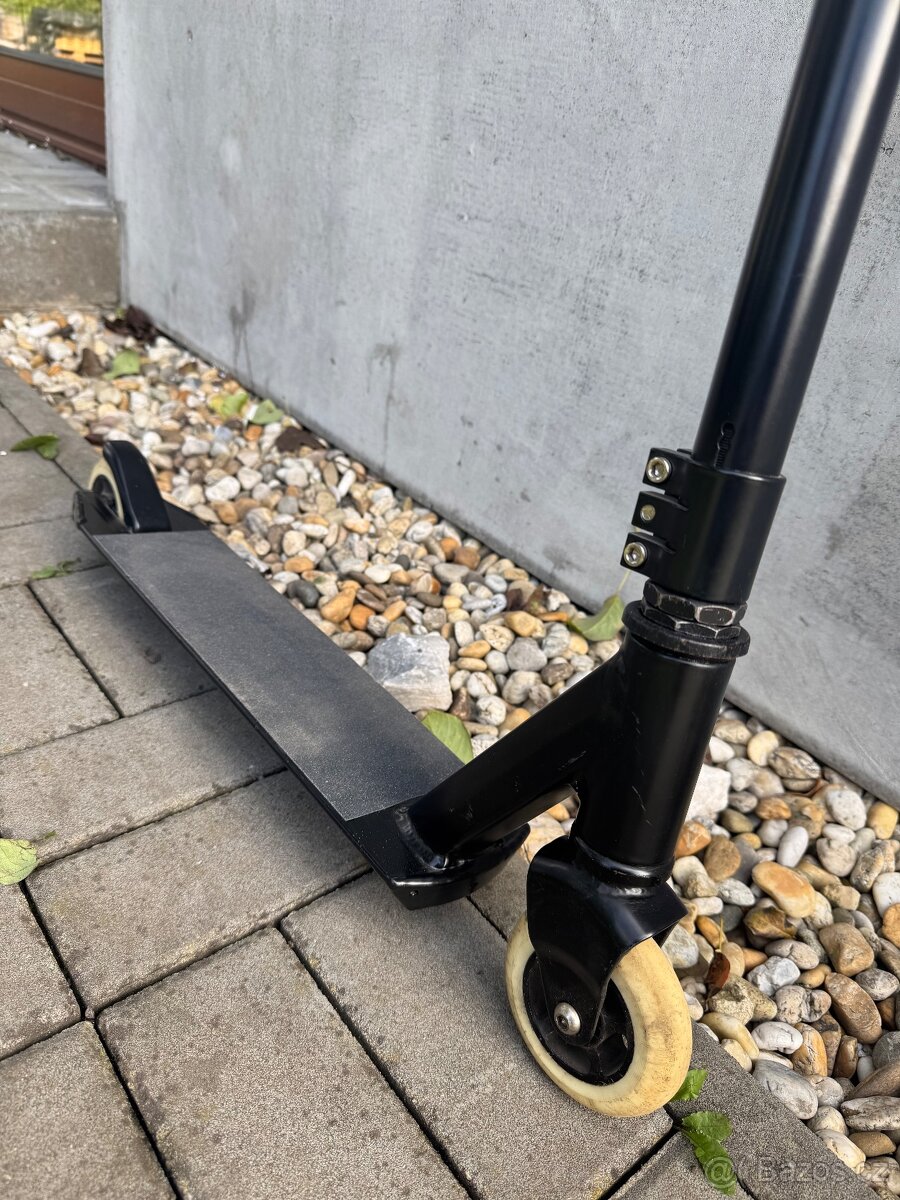 Freestyle koloběžka černá nalakovaná - 4