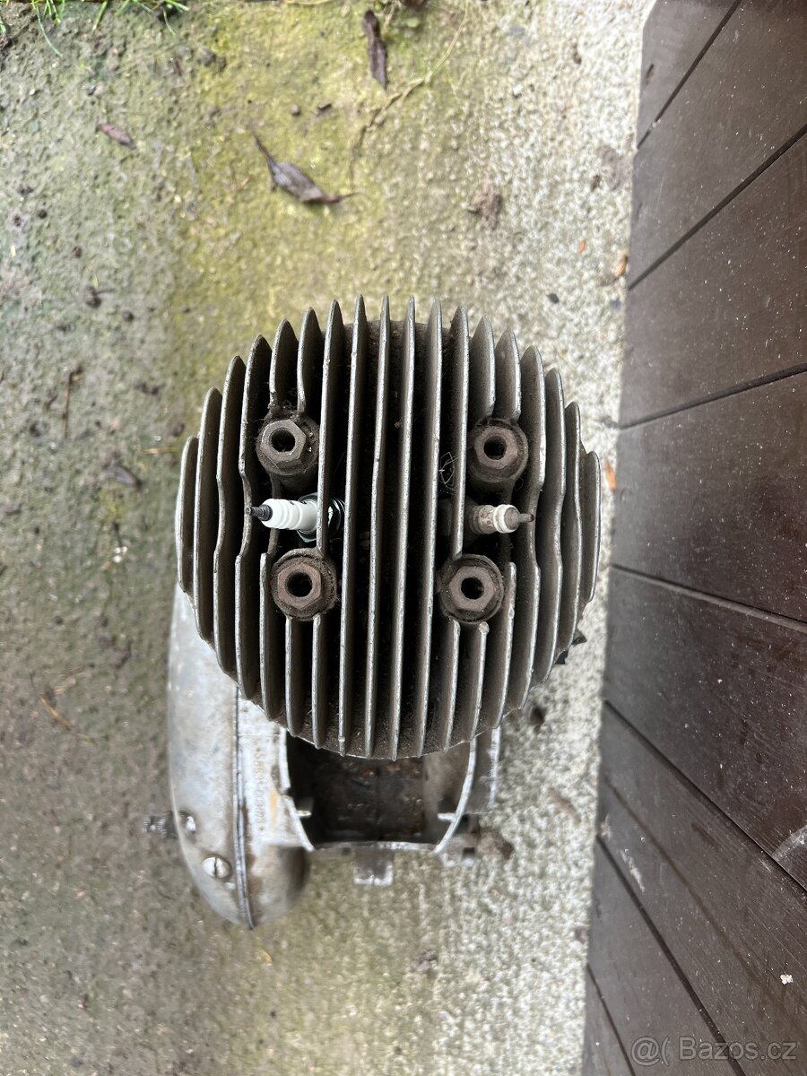 Motor Jawa 250/553 libeň - 4