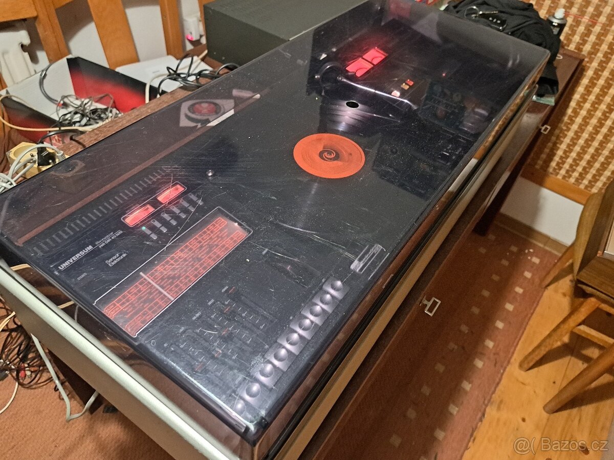 Universum Senator - číst popis - 4