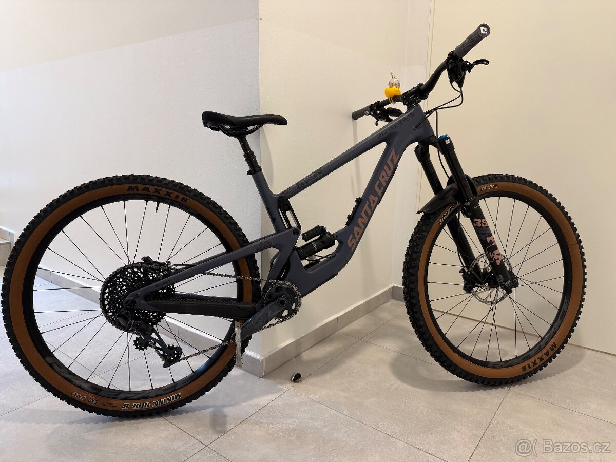 Santa cruz Megatower L - 4