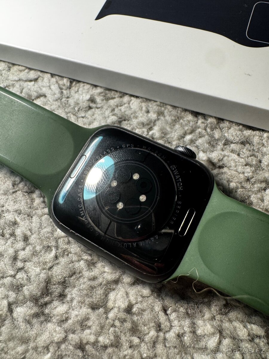 Apple Watch Series 6 44mm - 4