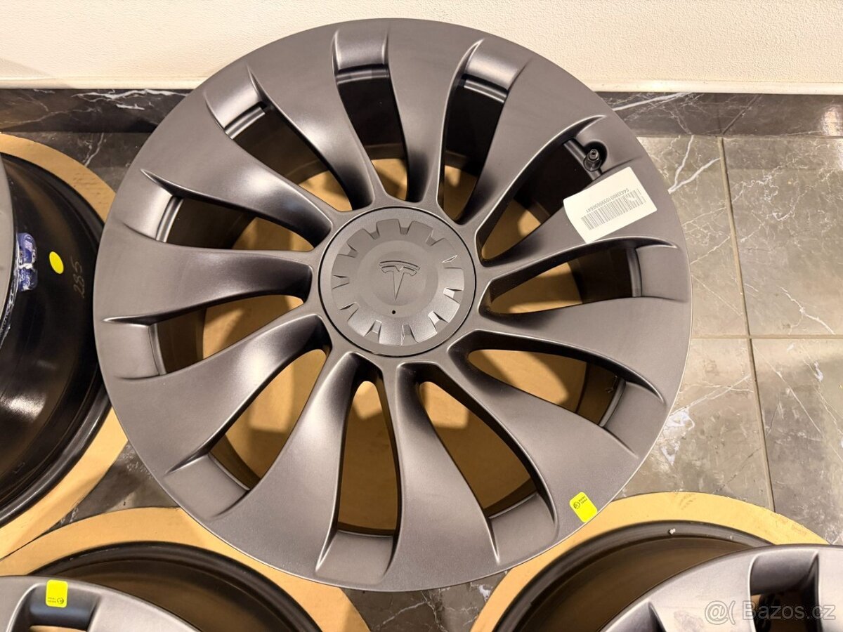 originál sada alu kola Tesla Model 3 r20 bez pneu - 4