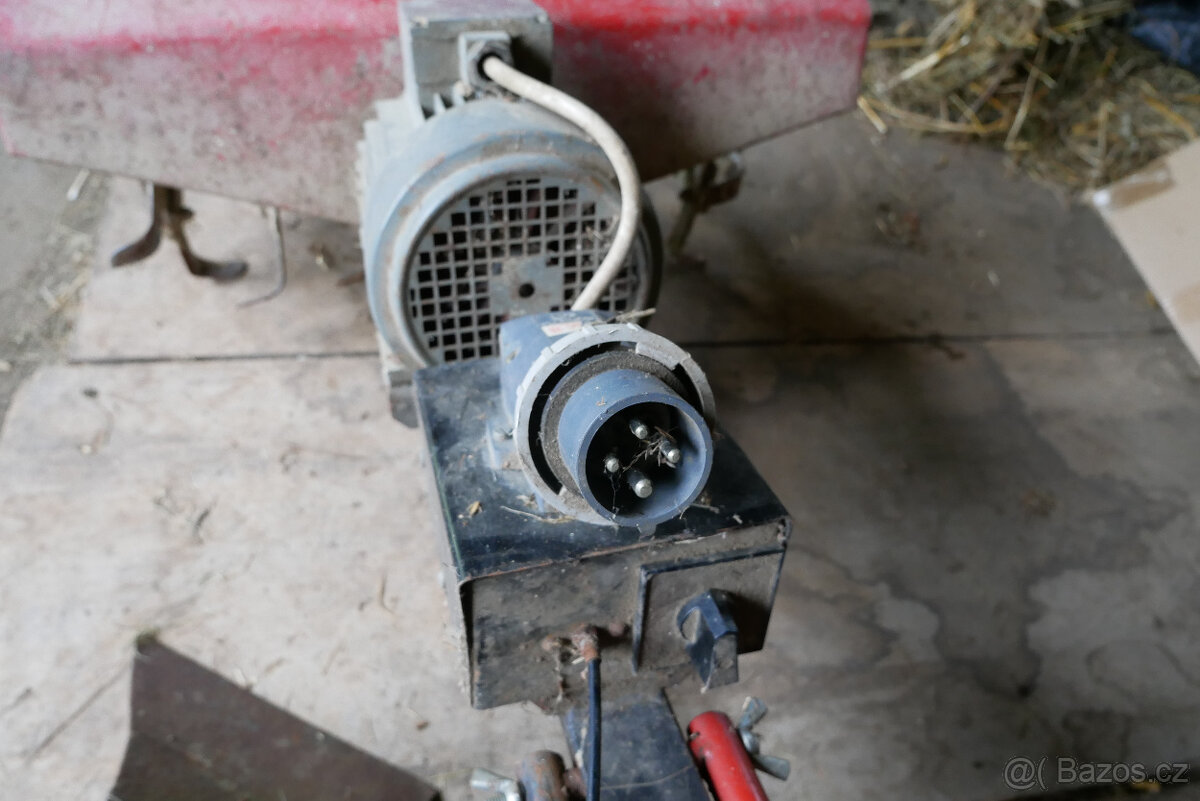 Kultivátor,el.rotavátor.jako nový. - - 4