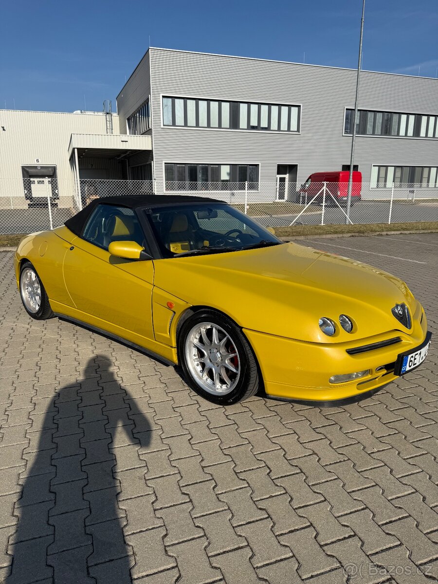 Alfa Romeo Spider 1,8 106kw 1. Majitel - 4