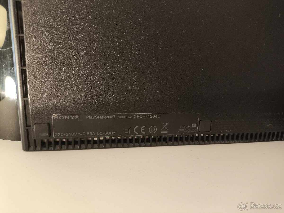 Playstation 3 Super Slim - 4