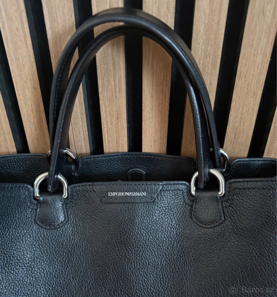 Kožená kabelka Emporio Armani - 4