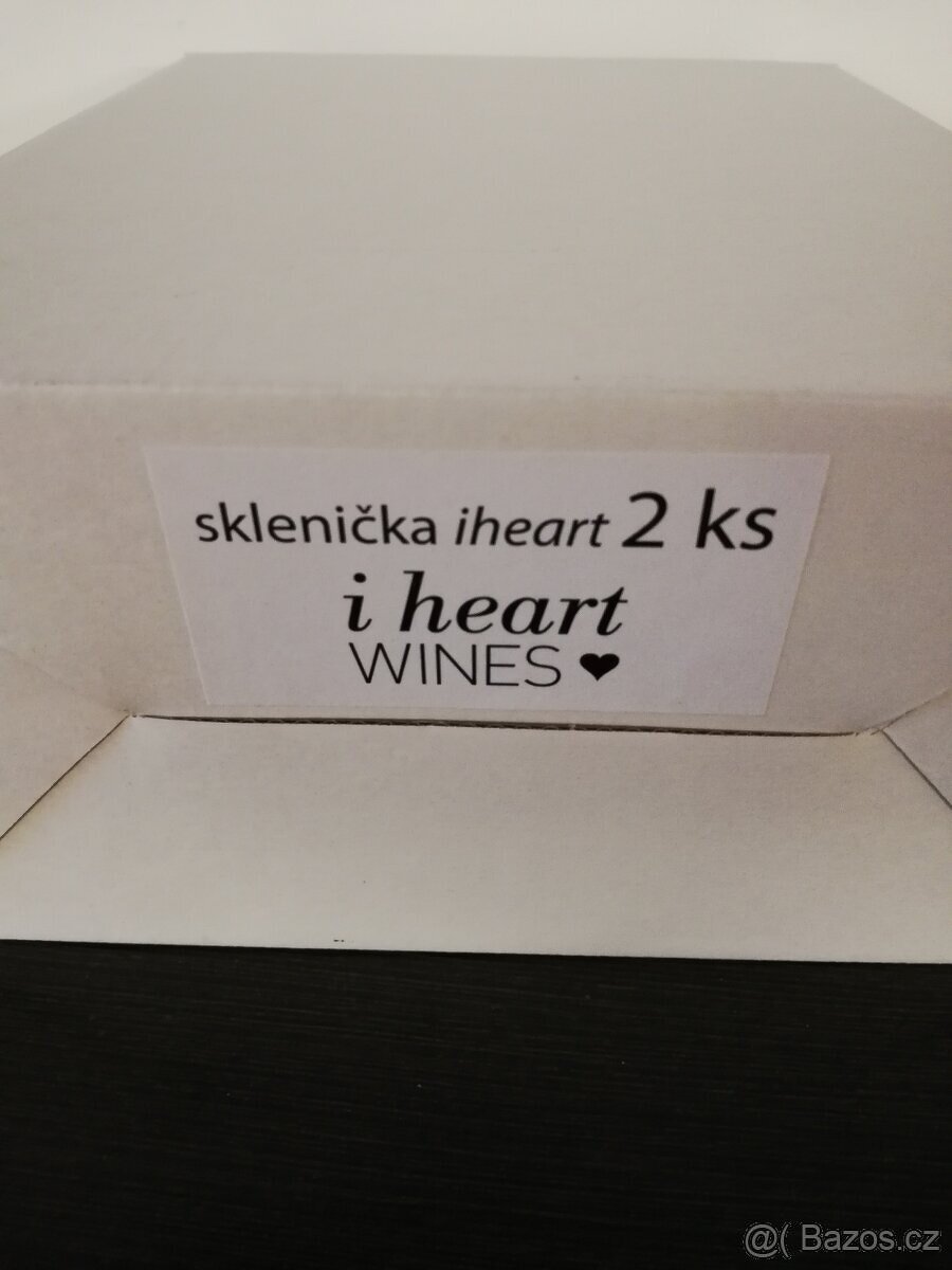 Dvě sklenice na víno - 4