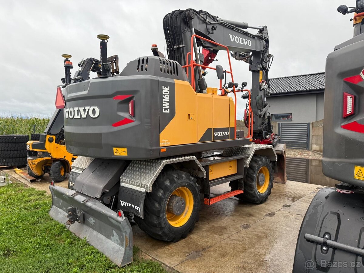 Kolový otočný bagr VOLVO EW 160 E - 4