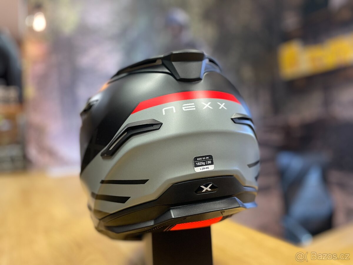 Přilba na motorku / Moto helma