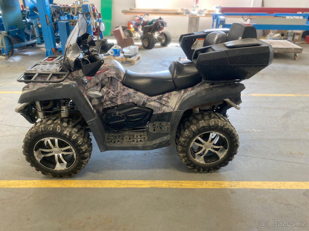 CF - MOTO 800 V2
