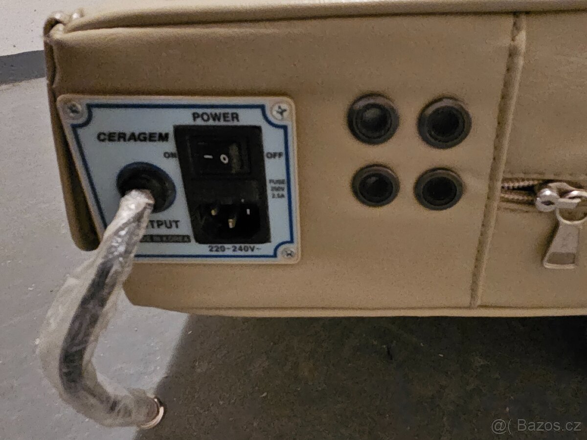 Masážní lehátko Ceragem - 4