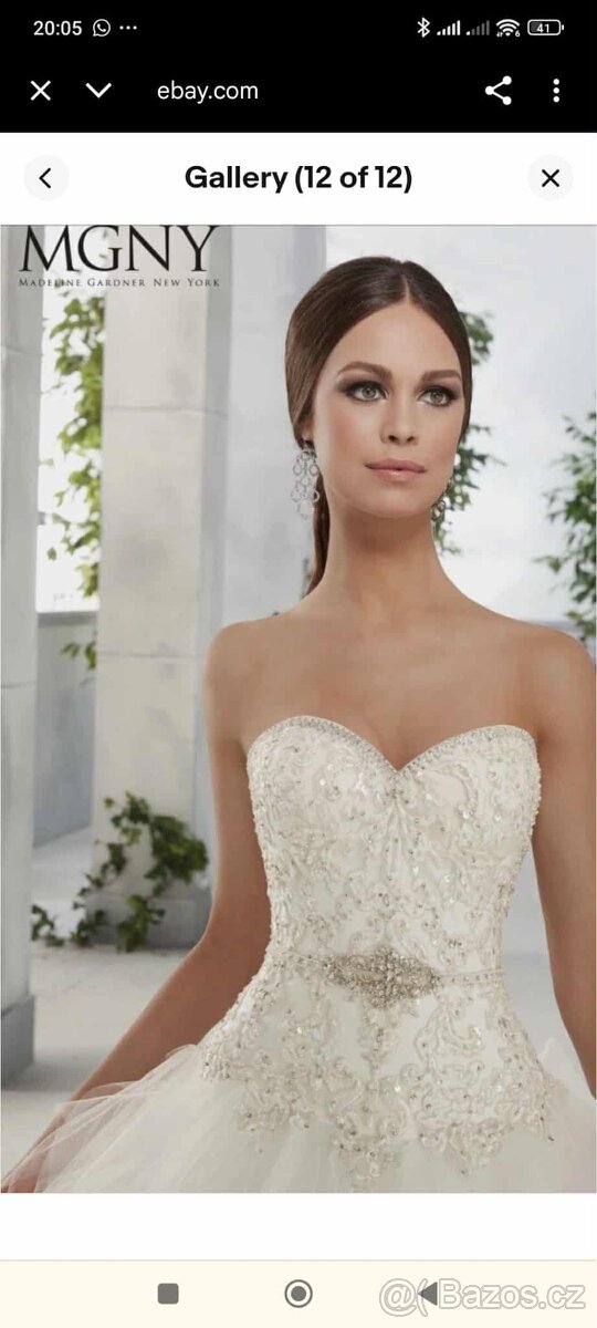 svatebni šaty z vleckou - 4