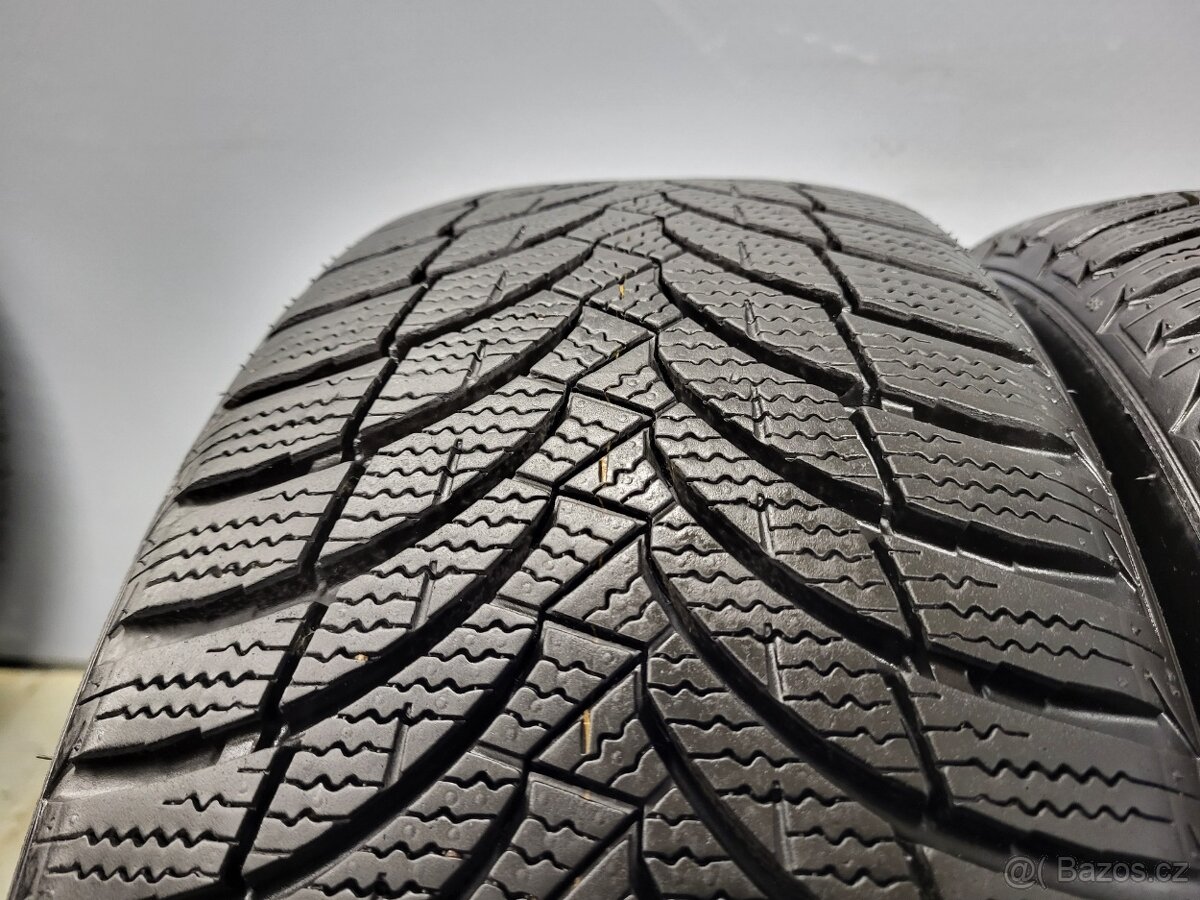 4x 205/55R16 Nexen Zánovní zimní pneu - 4
