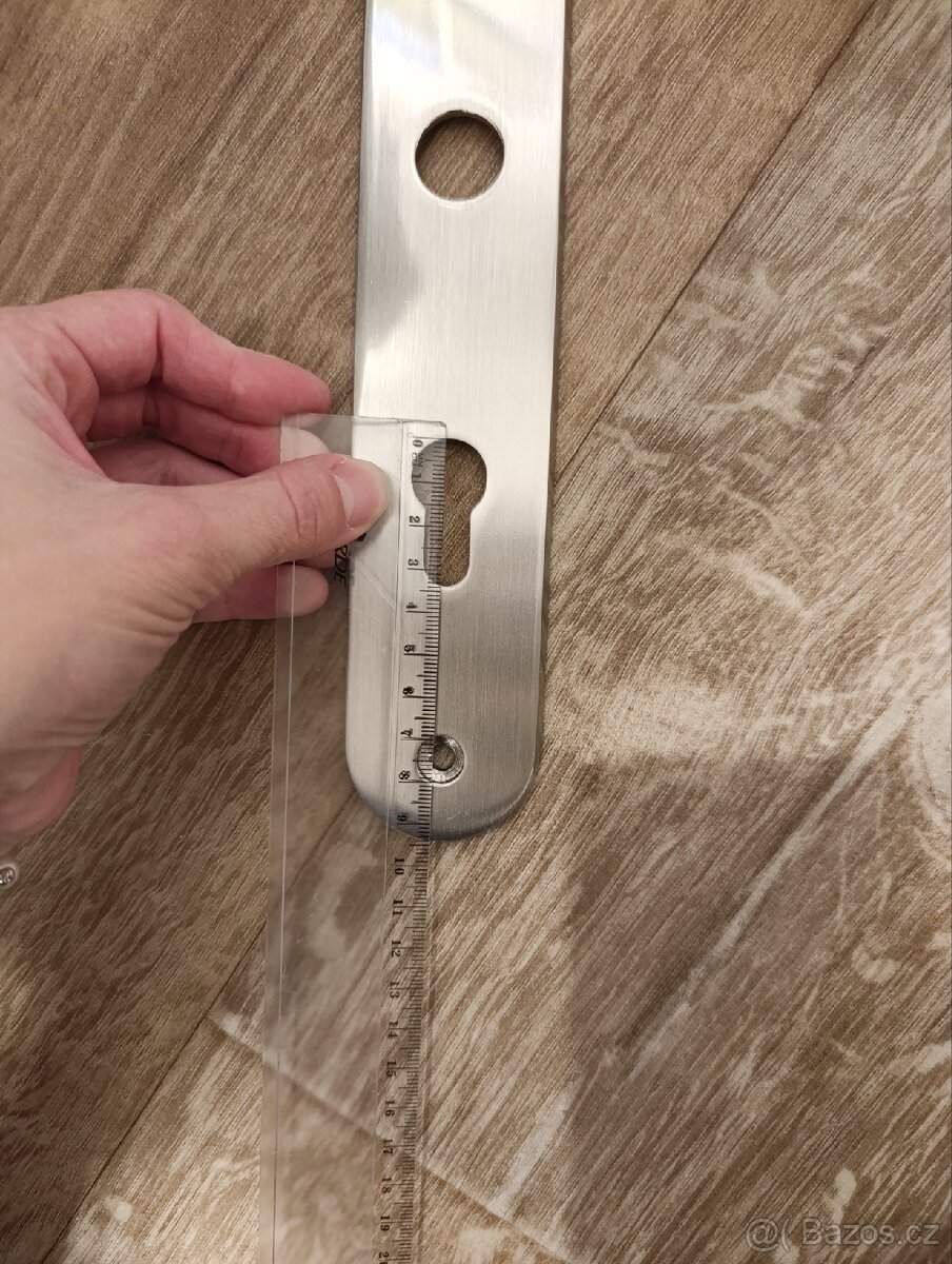 Dveřní kování - 4