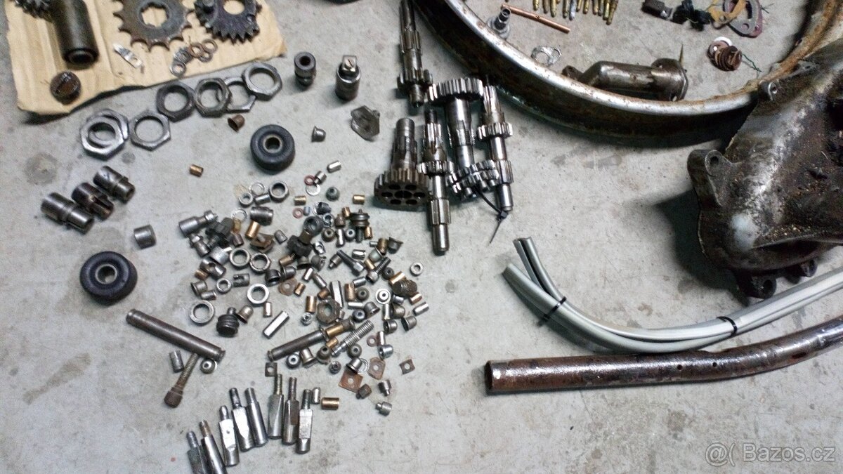 Díly Pionýr, Babetta - 4