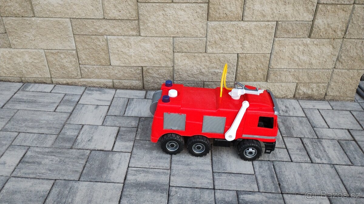 Prodám dětské hasičské auto. - 4