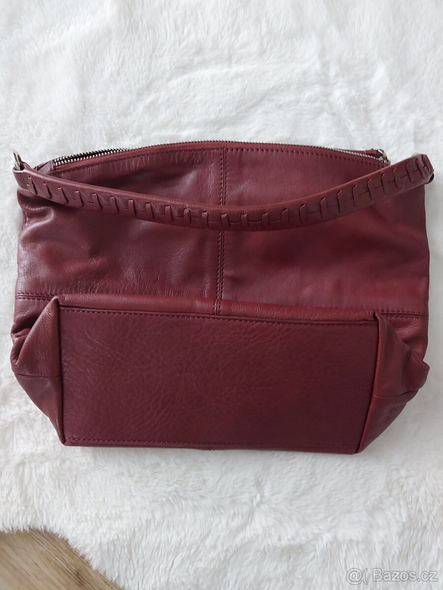 Kožená kabelka zn. BAŤA - 4