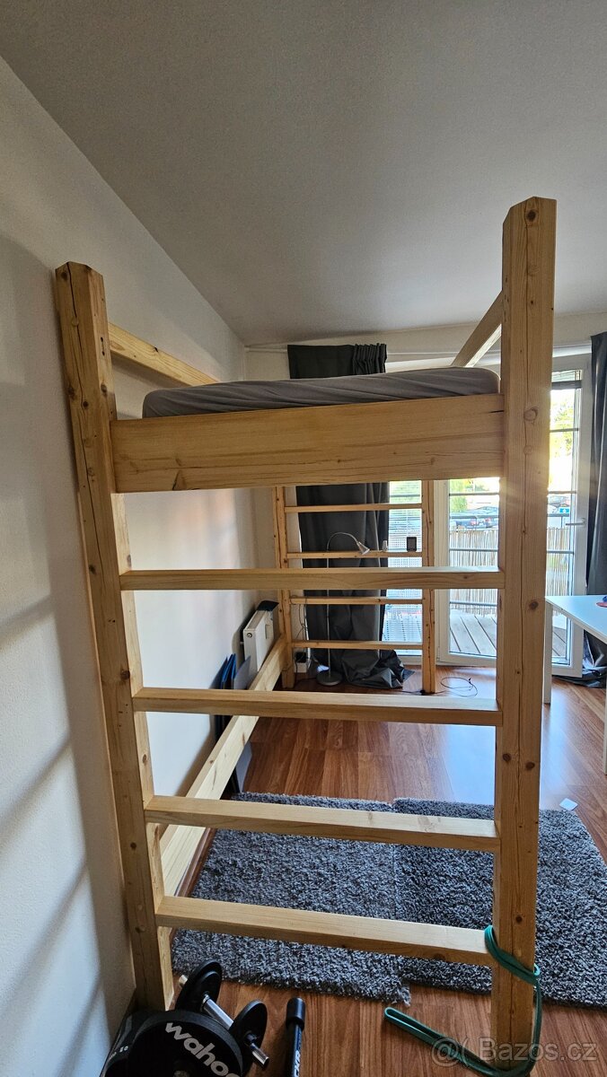 Prodám patrová postel z masivu - 4